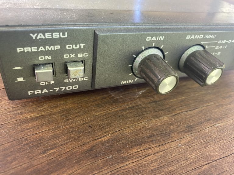 YAESU FRA-7700 ジャンク品 103 Yaesu FRA 7700 Preamp – Radio Wreckers